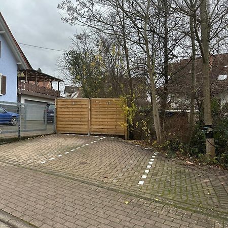 Family-Apartment Mit Balkon, Kueche, Parkplatz & Waschmaschine オフェンブルク エクステリア 写真